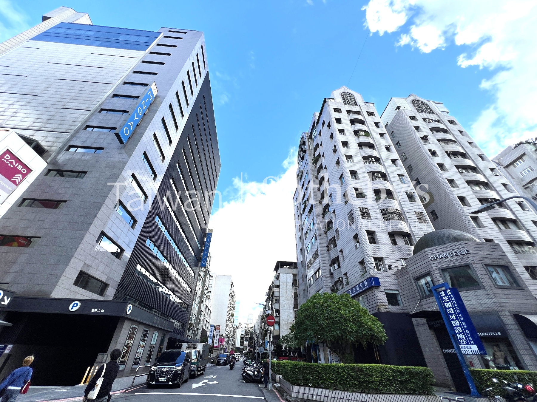 明曜精品三角窗店面周邊環境